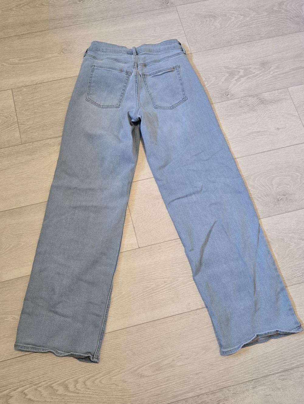 Light Wash Wide Leg Jeans